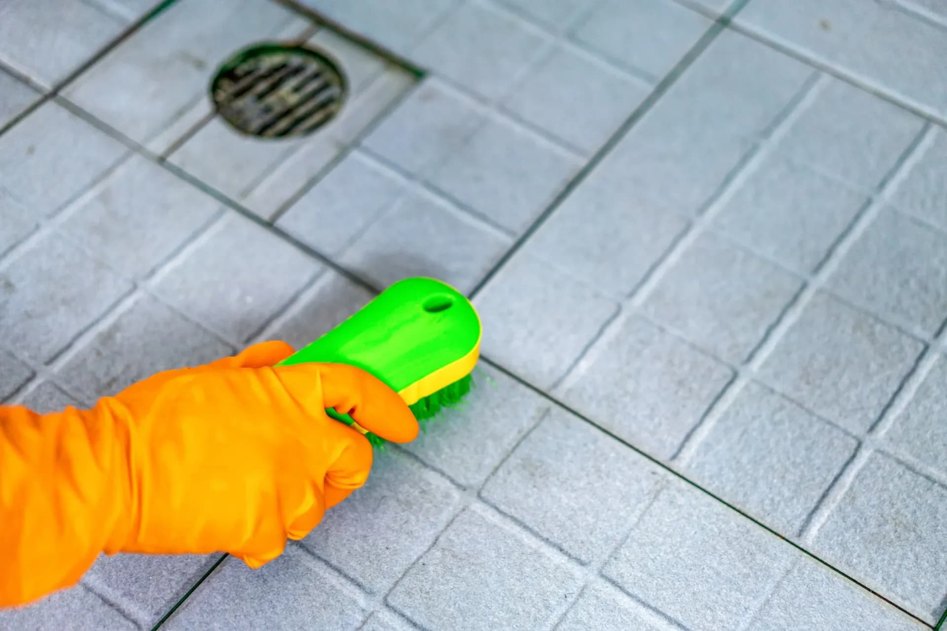 Tile & Grout Cleaning in Singapore: How to Remove Stains, Mould and Grime
